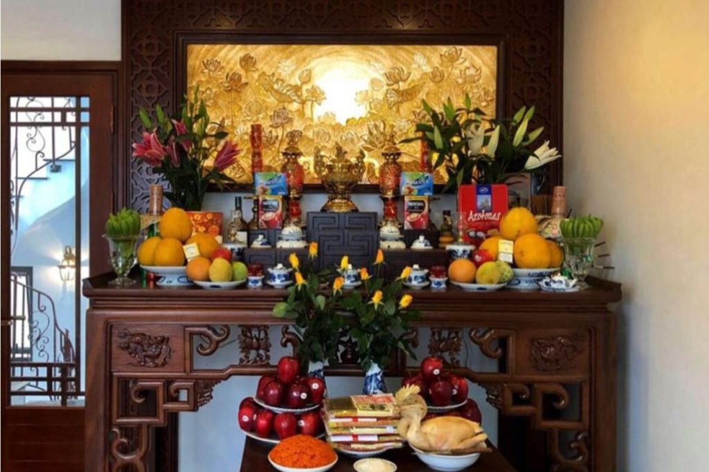 trang trí bàn thờ ngày tết đơn giản