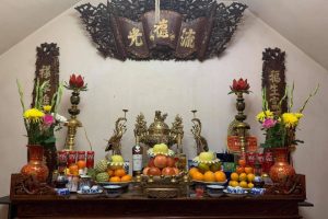 trang trí bàn thờ ngày tết đơn giản