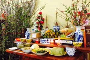 trang trí bàn thờ ngày tết đơn giản