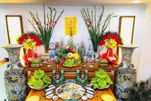 trang trí bàn thờ ngày tết đơn giản